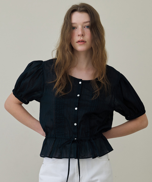 BUT'TON(ボッタン)の「Doby Pleats Blouse (Navy)(シャツ/ブラウス・レディース・その他・FREE)」の2枚目の写真
