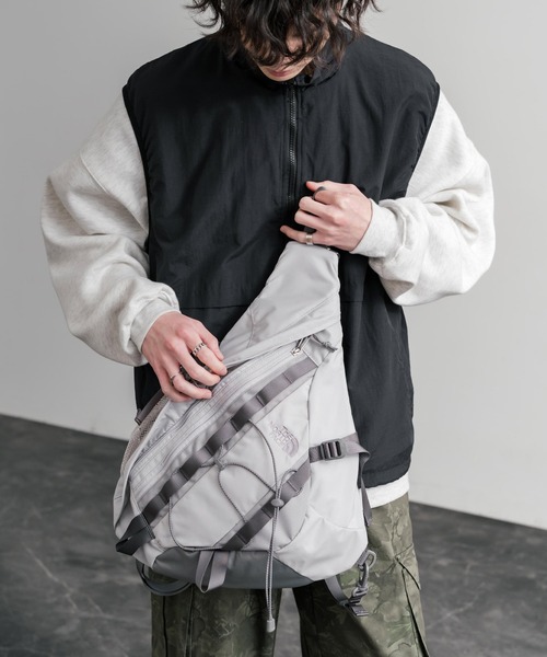 日本未展開モデル WHITE LABEL THE NORTH FACE ELECTRON SLING BAG