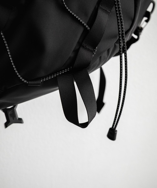 日本未展開モデル WHITE LABEL THE NORTH FACE ELECTRON SLING BAG