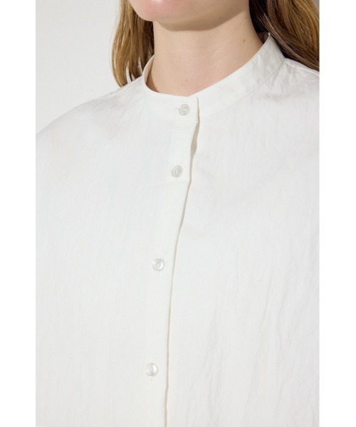 AZUL by moussy(アズールバイマウジー)の「レイヤードバンドカラーシャツ(シャツ/ブラウス・レディース・サックスブルー/ネイビー/オフホワイト・FREE)」の11枚目の写真