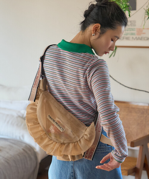 FREAK'S STORE(フリークスストア)の「<新色追加>THEATRE PRODUCTS × FREAK'S STORE/シアタープロダクツ 別注 メッシュ フリル ラウンド ショルダーバッグ(ショルダーバッグ・レディース・ライトグレー/ブラック/ベージュ/グリーン/レッド/ブルー・ONE SIZE)」の15枚目の写真