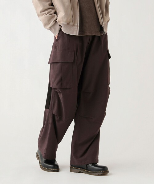 BEAMS HEART（ビームスハート）の「ワイド バルーン カーゴパンツ（吸水速乾）（カーゴパンツ・メンズ・ダークブラウン/ネイビー/オリーブ/ブラック・LARGE/MEDIUM/SMALL）」の3枚目の写真