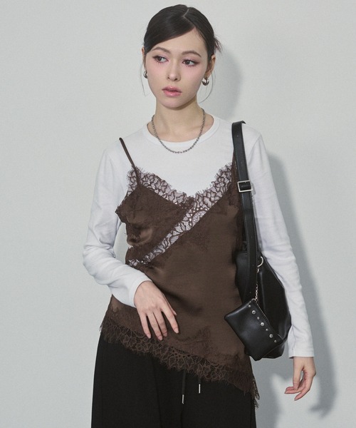 ENVYM（アンビー）の「サテンレースキャミソール（キャミソール・レディース・ブラウン/ブラック/ホワイト・FREE）」の10枚目の写真