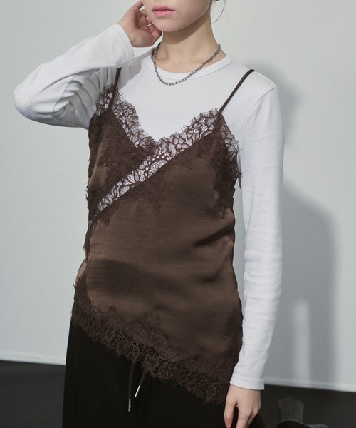 ENVYM（アンビー）の「サテンレースキャミソール（キャミソール・レディース・ブラウン/ブラック/ホワイト・FREE）」の9枚目の写真