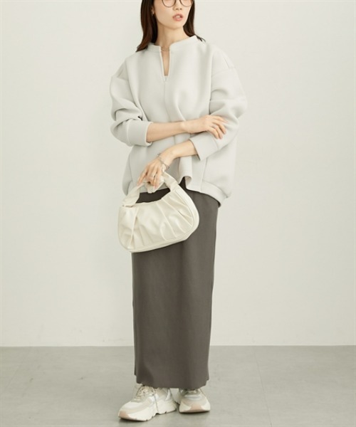 nissen（ニッセン）の「きれいめダンボールスキッパートップス（スウェット・レディース・グレー/オフホワイト/ブラック/ピンク・M/L/LL）」の9枚目の写真