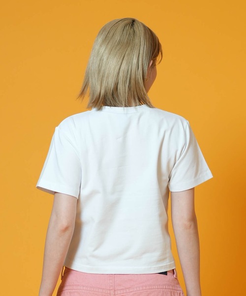 SANTA CRUZ(サンタクルーズ)の「SANTA CRUZ/サンタクルーズ 半袖 クロップドTシャツ レディース METALLIC HEART LAND SSTEE ムラサキ限定 502262435(Tシャツ/カットソー・レディース・ホワイト/ブラック/ラベンダー・L/M)」の5枚目の写真