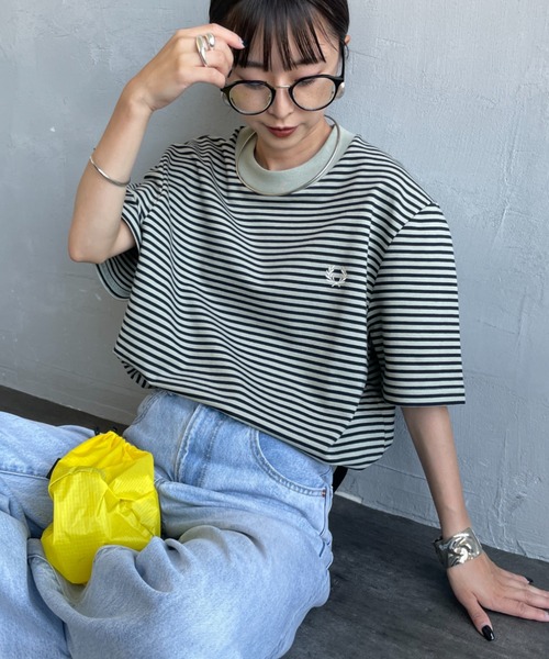 FRED PERRY（フレッドペリー）の「[FRED PERRY/フレッドペリー] ファインボーダー ワンポイントロゴ刺繍ショートスリーブTシャツ（Tシャツ/カットソー・レディース・ダークグリーン/モスグリーン・S/M/L）」の15枚目の写真