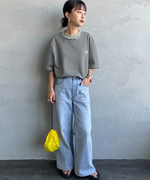 FRED PERRY（フレッドペリー）の「[FRED PERRY/フレッドペリー] ファインボーダー ワンポイントロゴ刺繍ショートスリーブTシャツ（Tシャツ/カットソー・レディース・ダークグリーン/モスグリーン・S/M/L）」の4枚目の写真