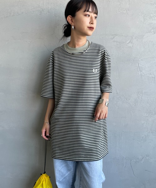 FRED PERRY（フレッドペリー）の「[FRED PERRY/フレッドペリー] ファインボーダー ワンポイントロゴ刺繍ショートスリーブTシャツ（Tシャツ/カットソー・レディース・ダークグリーン/モスグリーン・S/M/L）」の20枚目の写真