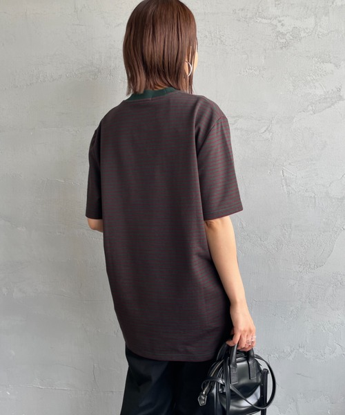 FRED PERRY（フレッドペリー）の「[FRED PERRY/フレッドペリー] ファインボーダー ワンポイントロゴ刺繍ショートスリーブTシャツ（Tシャツ/カットソー・レディース・ダークグリーン/モスグリーン・S/M/L）」の12枚目の写真