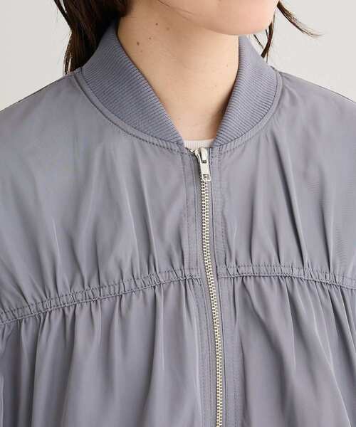 Green Parks(グリーンパークス)の「ボリュームギャザーMA-1(MA-1・レディース・グレー/ホワイト系その他2/カーキ・FREE)」の11枚目の写真