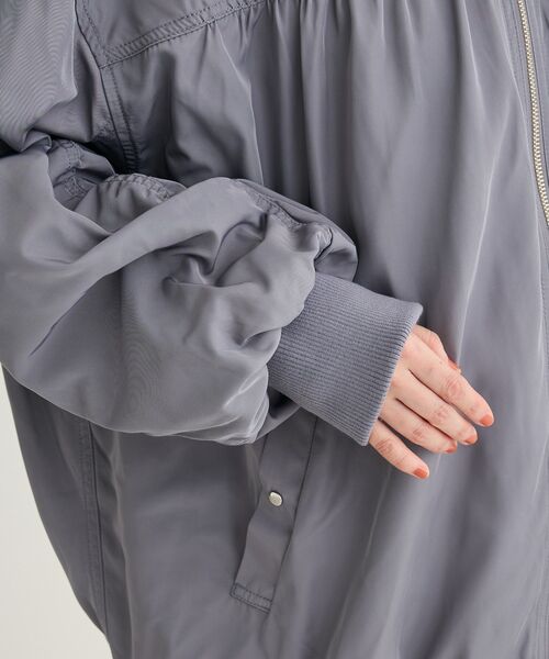 Green Parks(グリーンパークス)の「ボリュームギャザーMA-1(MA-1・レディース・グレー/ホワイト系その他2/カーキ・FREE)」の14枚目の写真