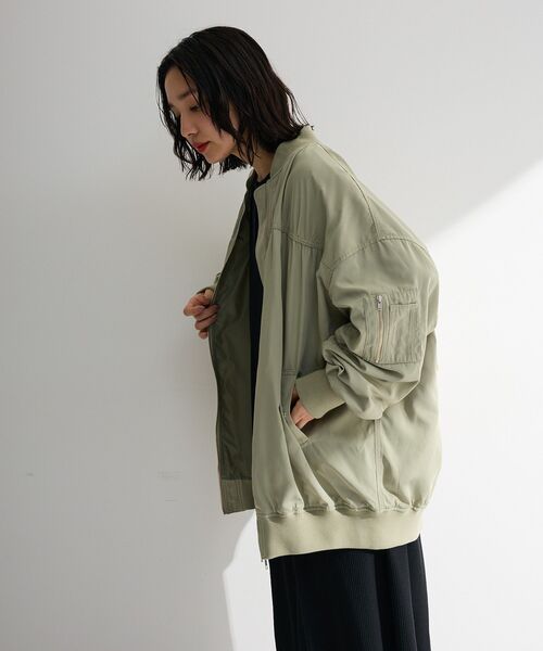 Green Parks(グリーンパークス)の「ボリュームギャザーMA-1(MA-1・レディース・グレー/ホワイト系その他2/カーキ・FREE)」の20枚目の写真