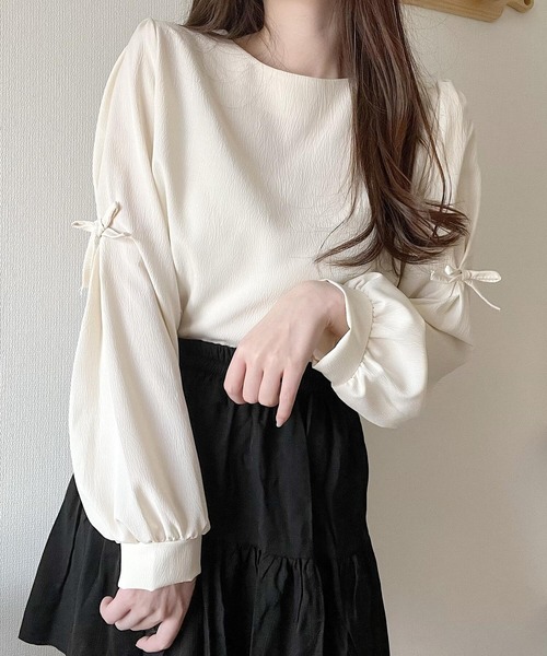 Nana（ナナ）の「リボンスリーブガーリーブラウス（シャツ/ブラウス・レディース・ライトベージュ・FREE）」の2枚目の写真