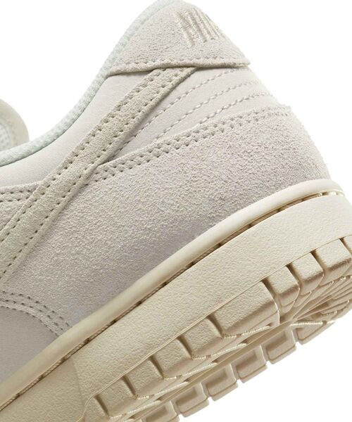 NIKE（ナイキ）の「ナイキ ダンク LOW レトロ SE メンズシューズ / Nike Dunk Low Retro SE Men's Shoes IB6651-003 Phantom（スニーカー・メンズ・クリーム・30/29.5/29/28.5/28/27.5/27/26.5/26/25.5/25/24.5/24）」の8枚目の写真