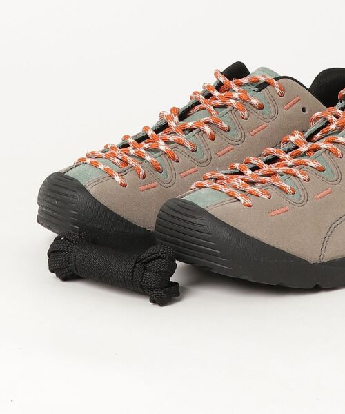 KEEN（キーン）の「JASPER / ジャスパー / メンズ スニーカー（スニーカー・メンズ・ベージュ系その他・25.5cm/26cm/26.5cm/27cm/27.5cm/28cm/28.5cm/29cm/30cm/25cm）」の4枚目の写真
