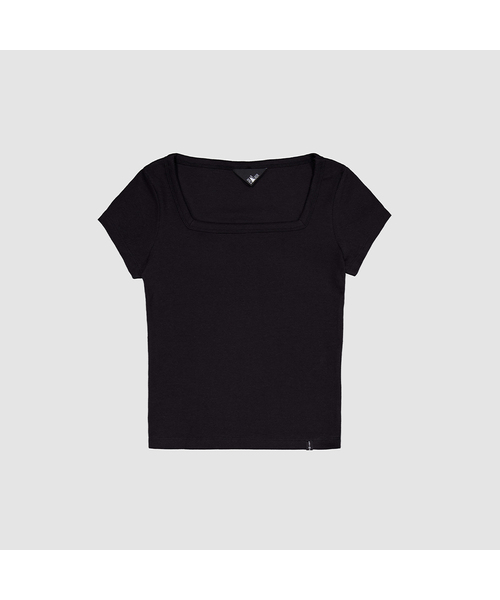 DEARSTALKER(ディアストーカー)の「D. ベーシックコットンスクエアネックTシャツ - 3カラー(Tシャツ/カットソー・レディース・グレー/ホワイト系1/ブラック/ブラック×グレー/チャコール/ネイビー/モカ/ホワイト/PINK/ブラック×ホワイト/チャコールグレー/ホワイト系その他2・FREE/0(FREE))」の1枚目の写真