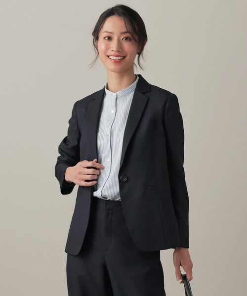 J.PRESS(ジェイプレス)の「【定番人気・セットアップ対応】OXIJEWEL ストレッチ テーラード ジャケット(テーラードジャケット・レディース・ネイビー系/シルバー系/ライトグレー系・T13/T15)」の1枚目の写真