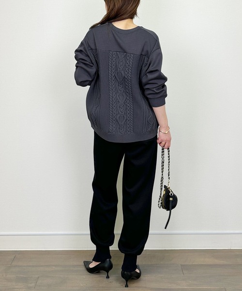 PICCIN（ピッチン）の「ケーブル切り替えプルオーバー（Tシャツ/カットソー・レディース・チャコールグレー/オフホワイト/グレイッシュベージュ・M）」の17枚目の写真