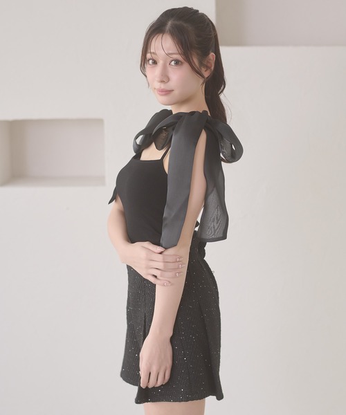 Ambre Neige(アンブルネージュ)の「shoulder ribbon set with cup camisole / ショルダーリボンセットカップツキキャミソール(キャミソール・レディース・アイボリー/ブラック・FREE)」の14枚目の写真