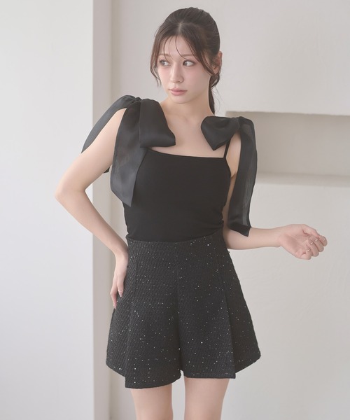 Ambre Neige(アンブルネージュ)の「shoulder ribbon set with cup camisole / ショルダーリボンセットカップツキキャミソール(キャミソール・レディース・アイボリー/ブラック・FREE)」の16枚目の写真