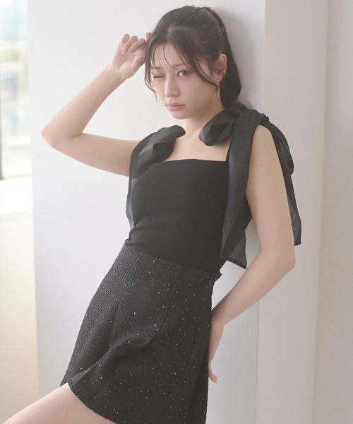 Ambre Neige(アンブルネージュ)の「shoulder ribbon set with cup camisole / ショルダーリボンセットカップツキキャミソール(キャミソール・レディース・アイボリー/ブラック・FREE)」の13枚目の写真