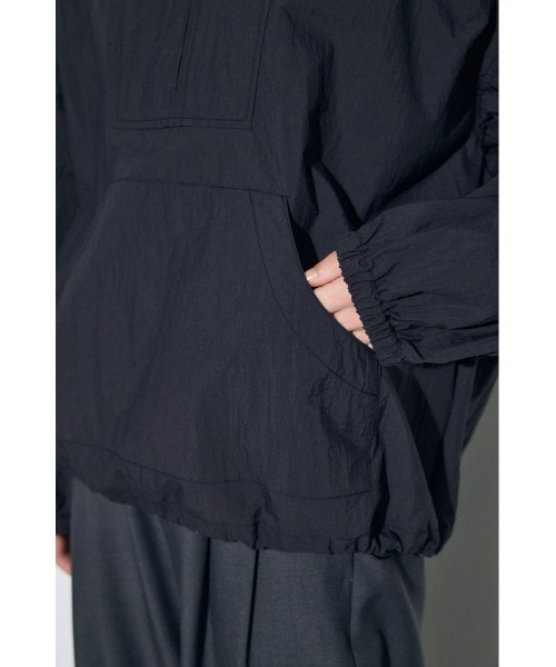 AZUL by moussy(アズールバイマウジー)の「ナイロンアノラックパーカー(ブルゾン・レディース・アイボリー/ブラック/ミント・FREE)」の21枚目の写真