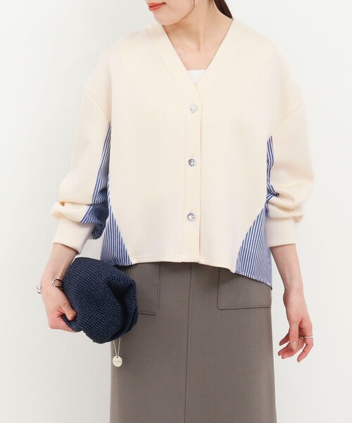 MICO COULIER（ミコクリエ）の「カット×シャツ切替Vネックカーディガン（カーディガン/ボレロ・レディース・ブラック/キナリ/グレー・38）」の5枚目の写真