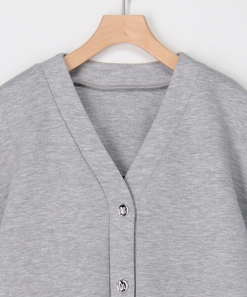 MICO COULIER（ミコクリエ）の「カット×シャツ切替Vネックカーディガン（カーディガン/ボレロ・レディース・ブラック/キナリ/グレー・38）」の19枚目の写真