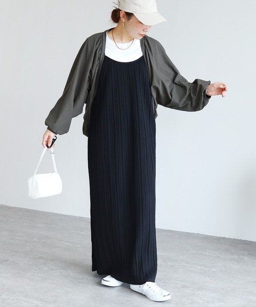 reca(レカ)の「ドルマンボレロカットカーデ(カーディガン/ボレロ・レディース・チャコールグレー/ブラック・M-L)」の8枚目の写真