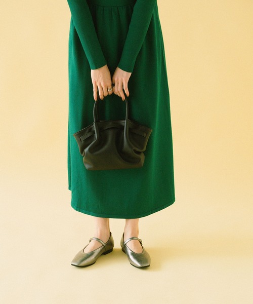 BARCLAY(バークレー)の「BARCLAY(バークレー)メリージェーンパンプス(パンプス・レディース・シルバー/ブラック・23cm/23.5cm/24cm/22.5cm/24.5cm)」の2枚目の写真