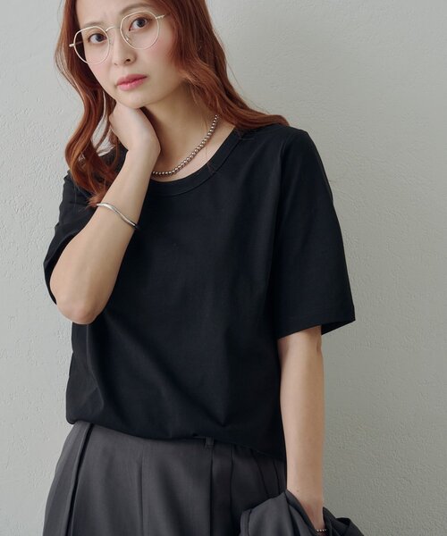 DISCOAT(ディスコート)の「【Noka / 接触冷感】Uネック半袖Tシャツ(Tシャツ/カットソー・レディース・ブラウン/オフホワイト/ブラック・FREE)」の2枚目の写真
