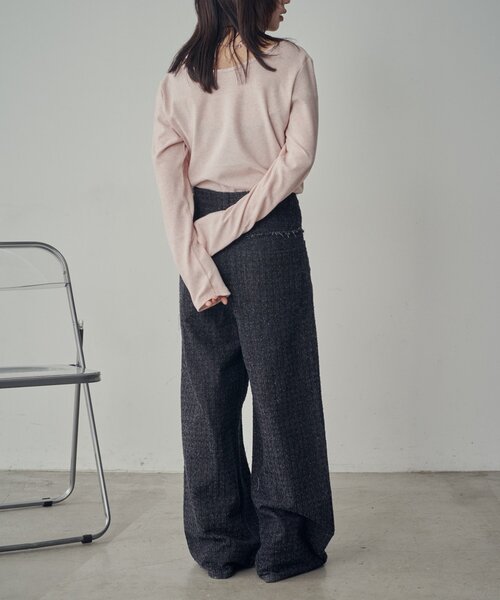 goocy（グーシー）の「【セットアップ対応】クラッシュデニム切替タックパンツ（デニムパンツ・レディース・ブラック/ブルー・MEDIUM/SMALL）」の8枚目の写真