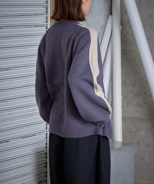 goocy（グーシー）の「カシミヤタッチ配色プルオーバー（ニット/セーター・レディース・チャコールグレー/アイボリー・FREE）」の4枚目の写真