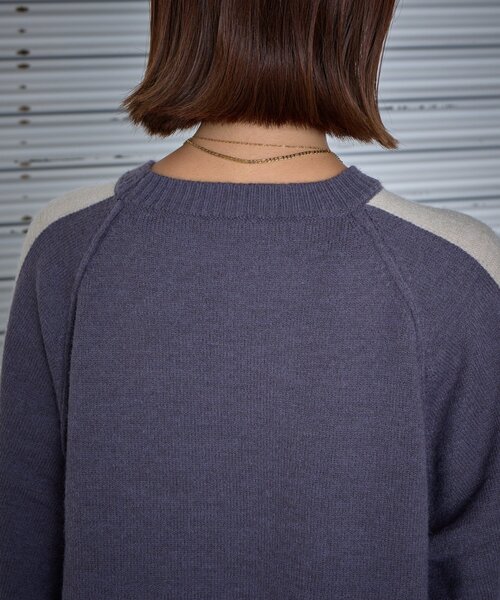 goocy（グーシー）の「カシミヤタッチ配色プルオーバー（ニット/セーター・レディース・チャコールグレー/アイボリー・FREE）」の11枚目の写真