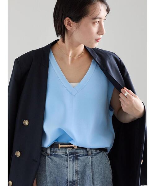 Te chichi(テチチ)の「Vネックニットベスト(ベスト・レディース・ブラック/サックスブルー/オフホワイト・F)」の6枚目の写真