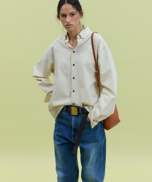 NOHANT(ノアン)の「MINI CROSSBODY BAG CAMEL(メッセンジャーバッグ・メンズ・キャメル・FREE)」の3枚目の写真