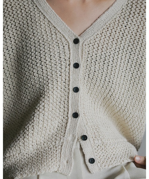 anuke(アンヌーク)の「Crochet Knit Cardigan(カーディガン/ボレロ・レディース・アイボリー/ブラック・FREE)」の9枚目の写真