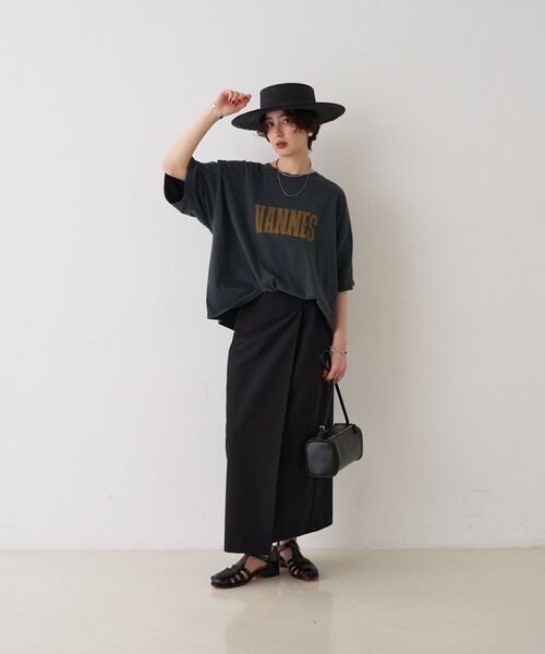 YAHKI(ヤーキ)の「【YAHKI/ヤーキ】SOFT W FACEワンショルダーミニバッグ(ショルダーバッグ・レディース・ブラック/グレー・フリー)」の11枚目の写真