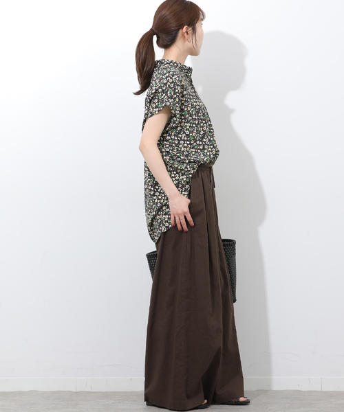 JOURNAL STANDARD relume(ジャーナルスタンダード レリューム)の「フラワープリントフレンチスリーブブラウス(シャツ/ブラウス・レディース・イエロー/グリーン・FREE)」の4枚目の写真