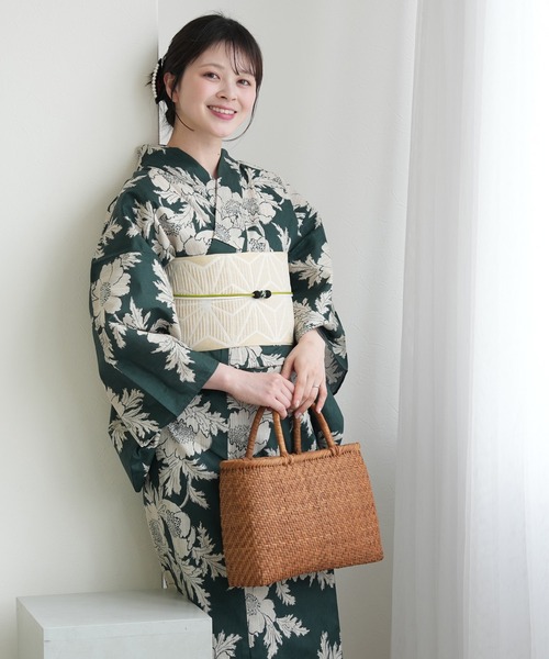 utatane（ウタタネ）の「かごバッグ やまぶどう 削 横長 極細ひご（かごバッグ・レディース・ブラウン・FREE）」の3枚目の写真