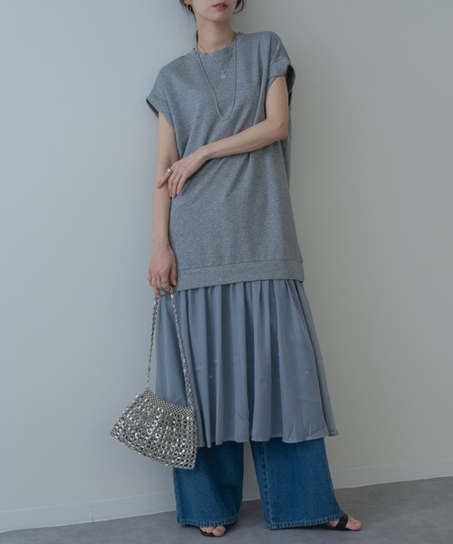 refinedworks(リファインドワークス)の「【refinedworks】裾シフォン の 異素材 ドッキング 半袖 ワンピース(ワンピース・レディース・グレー/ブラック・FREE)」の21枚目の写真