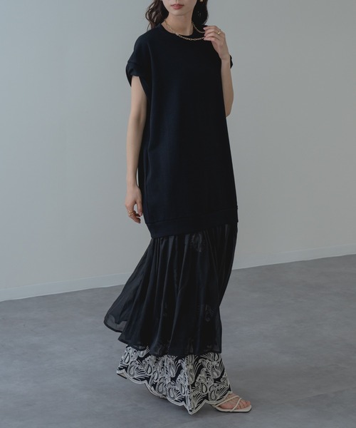 refinedworks(リファインドワークス)の「【refinedworks】裾シフォン の 異素材 ドッキング 半袖 ワンピース(ワンピース・レディース・グレー/ブラック・FREE)」の4枚目の写真
