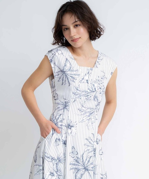 NOELA(ノエラ)の「ボタニカルプリントワンピース(ワンピース・レディース・キャメル/ライトグレー/その他1・S/M)」の21枚目の写真