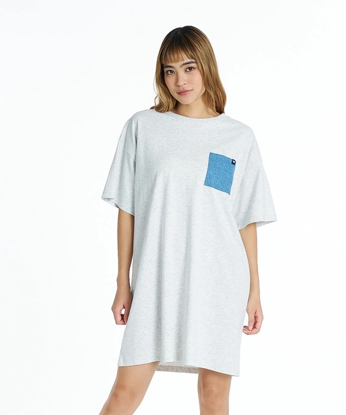 ROXY（ロキシー）の「ROXY WITH HEART ミニワンピース 【2026年夏モデル】/ロキシーTシャツワンピース（ワンピース・レディース・グレー/ナチュラル/ブラック・LARGE/MEDIUM/SMALL）」の6枚目の写真