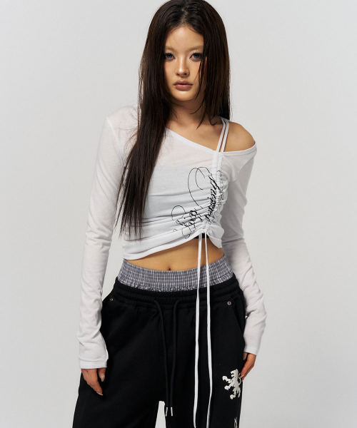 SCHISM INDUCING(スキズムインデューシング)の「ASSYMETRIC SHIRRED TOP WHITE(Tシャツ/カットソー・レディース・その他・FREE)」の6枚目の写真