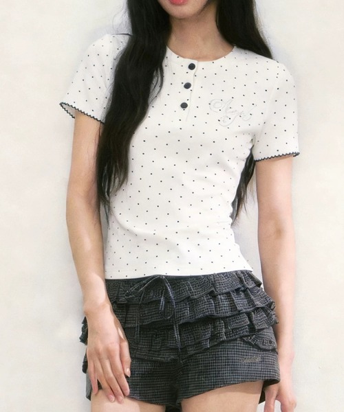 ViViDAY(ビビデー)の「ラインストーン英字ロゴ ドット柄tシャツ(Tシャツ/カットソー・レディース・ホワイト・M)」の9枚目の写真