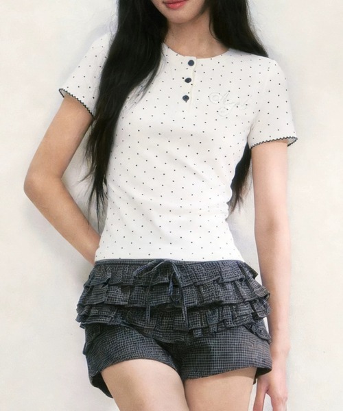 ViViDAY(ビビデー)の「ラインストーン英字ロゴ ドット柄tシャツ(Tシャツ/カットソー・レディース・ホワイト・M)」の12枚目の写真