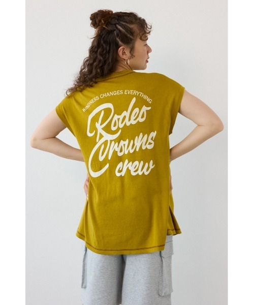 RODEO CROWNS WIDE BOWL（ロデオクラウンズワイドボウル）の「フレンチスリーブロゴニットトップス（ニット/セーター・レディース・ブラウン/イエロー/アイボリー/チャコールグレー・FREE）」の4枚目の写真