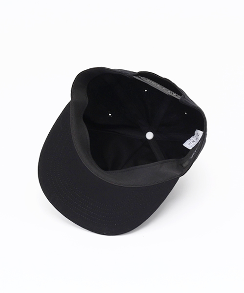 NO ID.（ノーアイディ）の「スタッズCAP（キャップ・メンズ・ブラック/ゴールド/シルバー・ONE SIZE）」の8枚目の写真